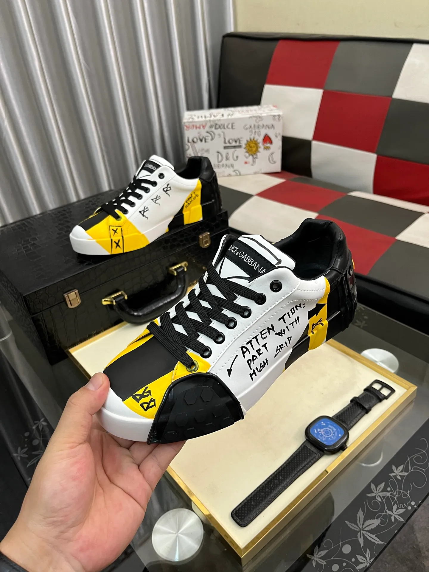 Men's men's shoes💰480⌚️⌚️【DG～】couple casual shoes, on sale simultaneously in 2025z cabinet 🔶Size: 35-46#️⃣ 2 colors 🔜The upper is made of multi-material splicing ➕Mesh lining, comfortable and breathable, sole: original comfortable and wear-resistant outsole, ⚠️Photographed in real life🎬The real thing is better📢📢📢